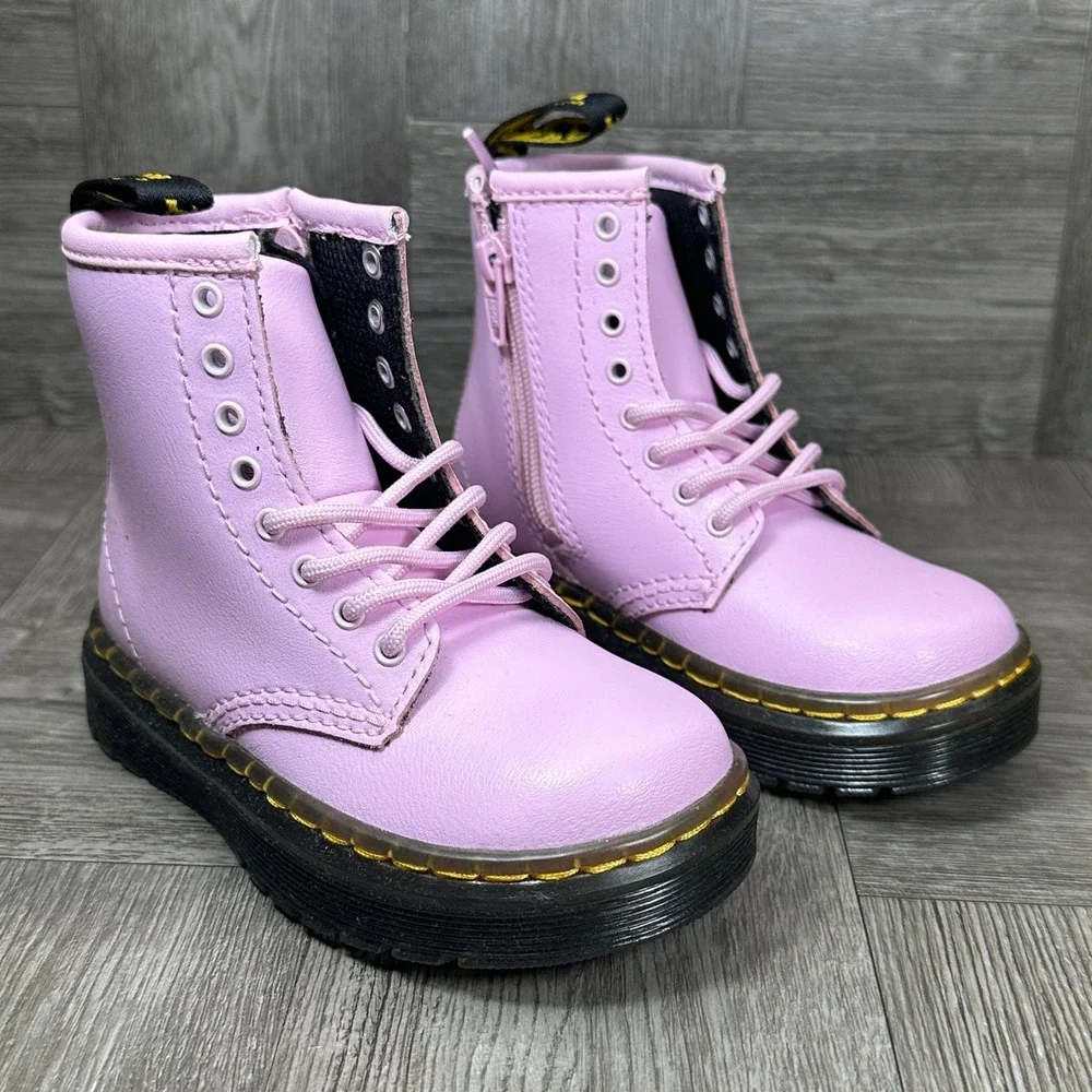 Dr. Martens 1460 Delaney Kids 8 Lilac Purple Leather Combat Boots NEW
